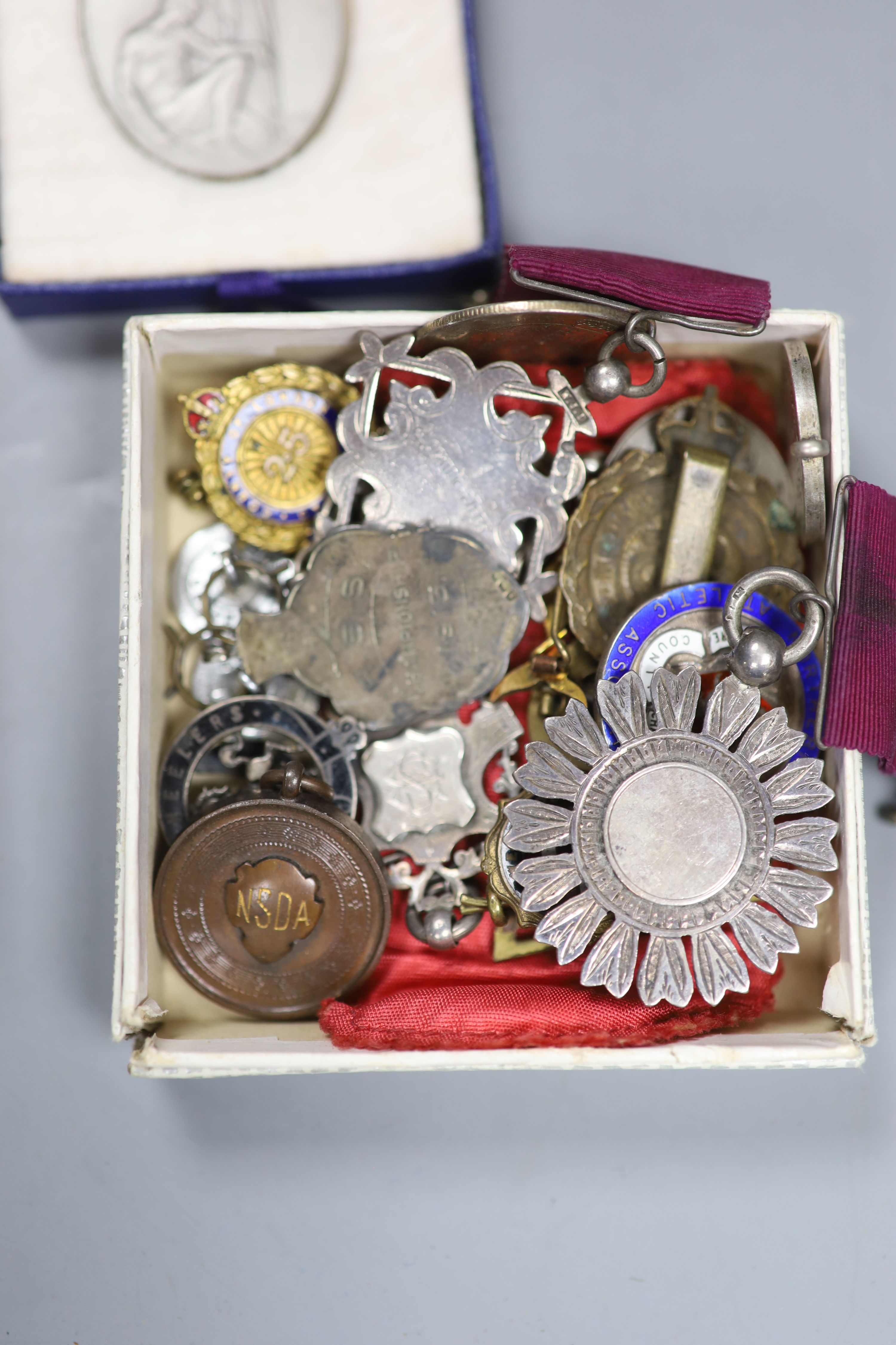 Assorted medals etc. including masonic